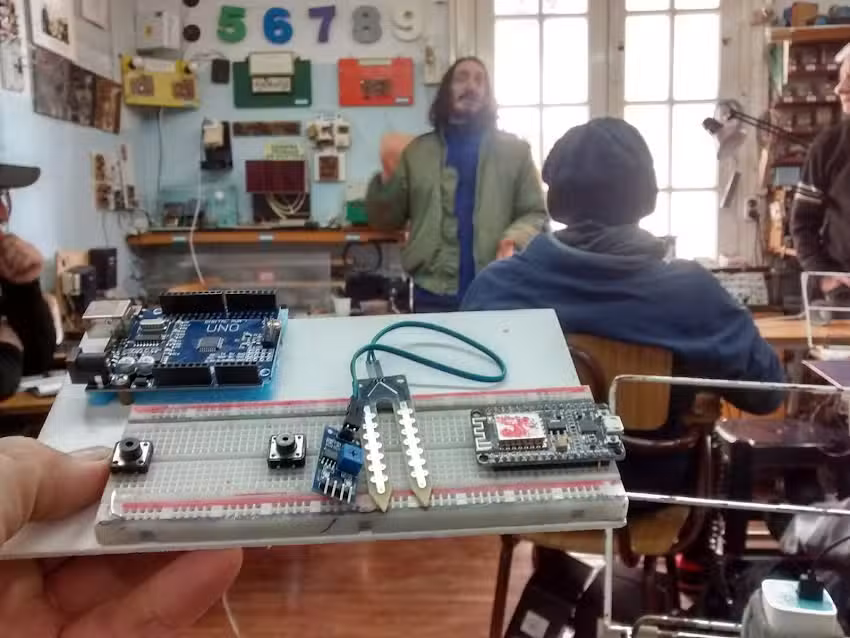 Aprenda Fácil Escuela de electrónica