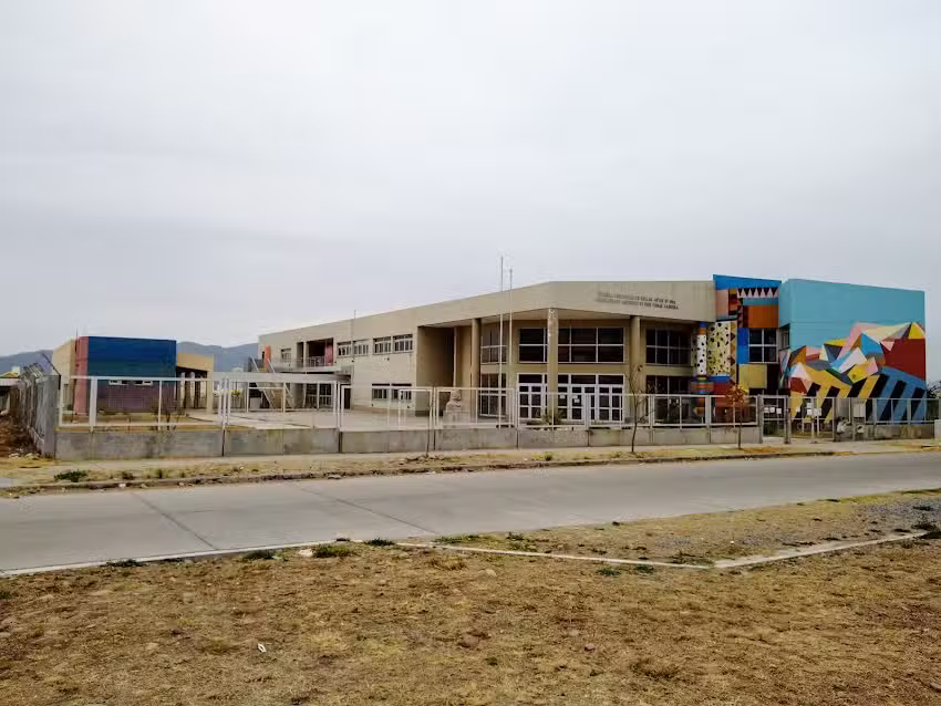 Bachillerato Artístico N5093 Tomás Cabrera