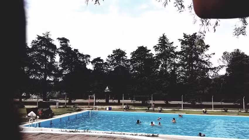 Cb Anexo Colegio Secundario Juan Humberto Morán en Esc 79