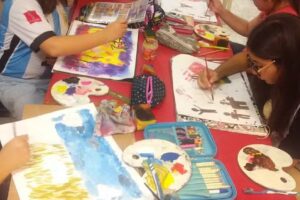 Centro de EstudiosTutorías Brújula