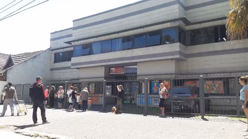 Colegio Fernando J Aguer