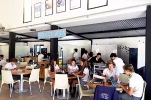 Colegio Godspell College