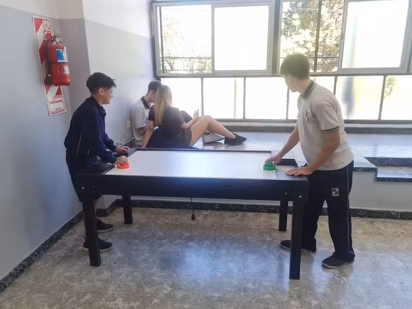 Colegio Ing Edward Banfield secundario privado