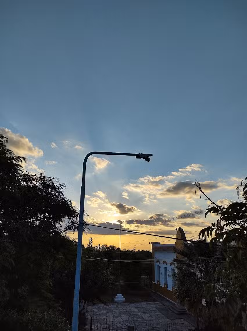 Colegio Juan Zacarias Agüero Vera