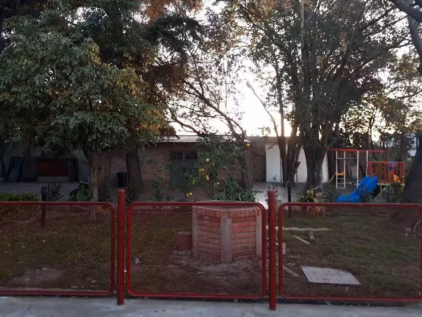 Colegio La Sagrada Familia