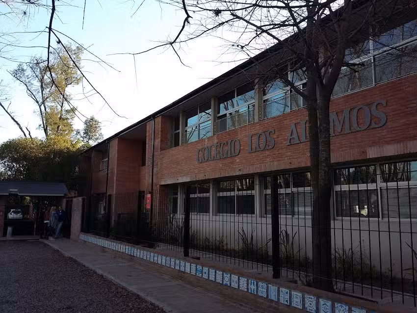 Colegio Los Alamos