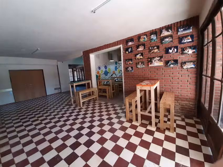 Colegio Los Lapachos