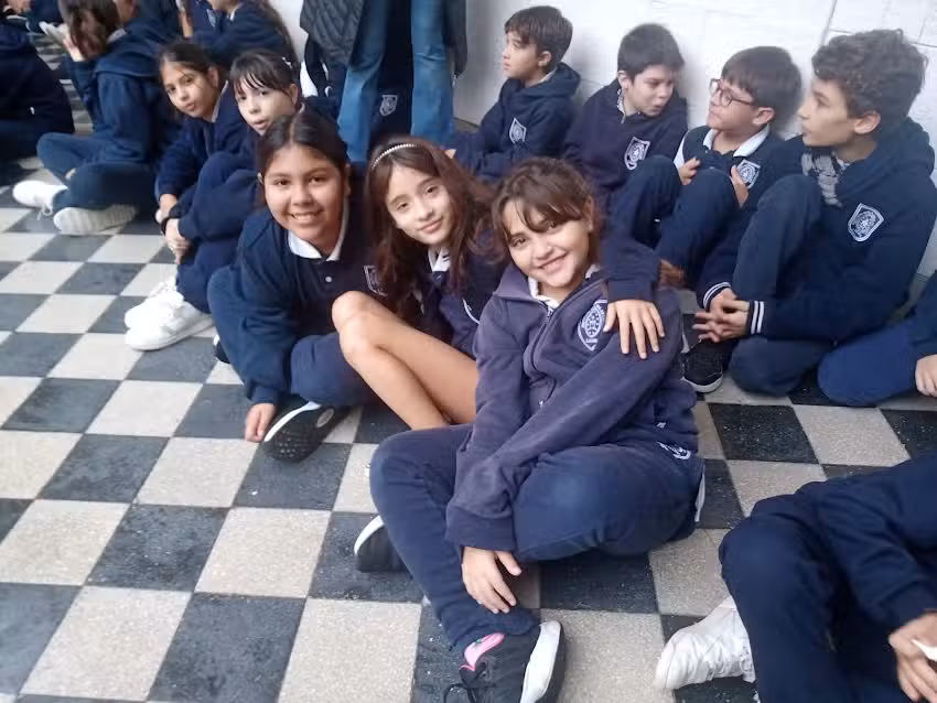 Colegio Nuestra Señora de Luján Hermanas Vicentinas