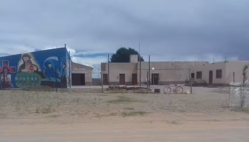 Colegio Polimodal N2 Sargento Alejandro Chaparro Xi