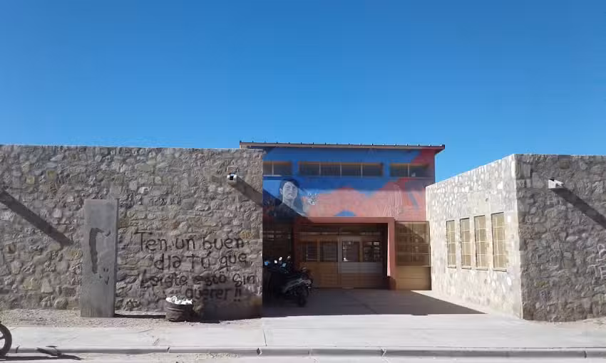 Colegio Polimodal N8 Juana Azurduy