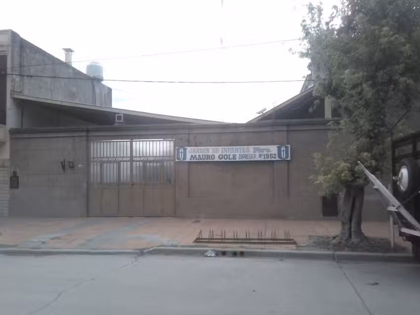 Colegio Presbitero Mauro Golé