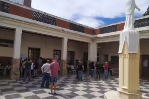 Colegio San José Adoratrices