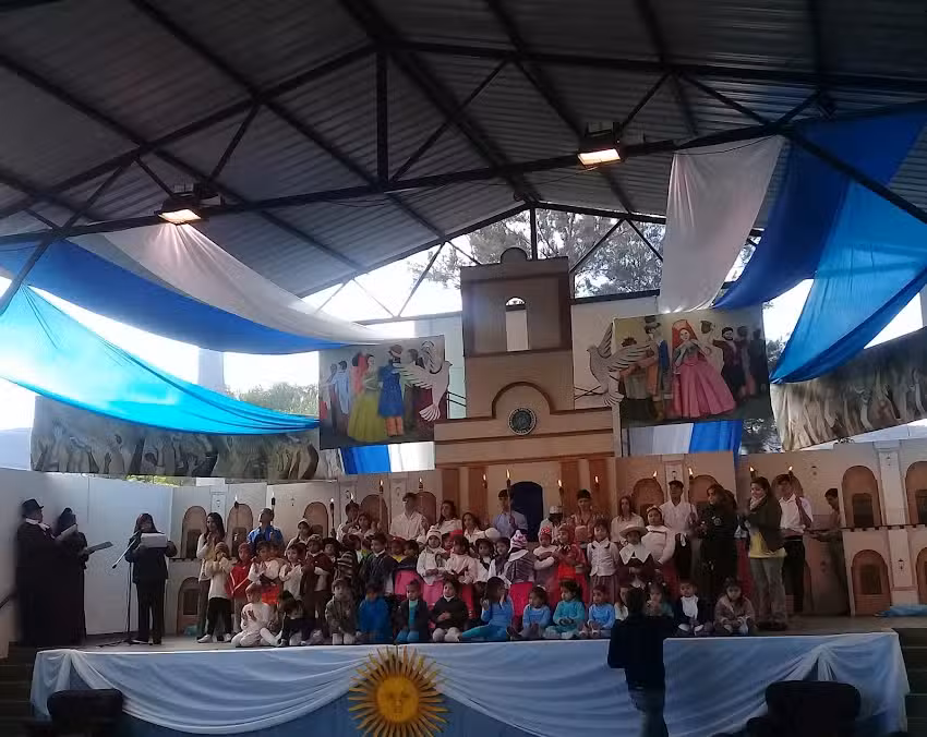 Colegio San Rafael Arcángel