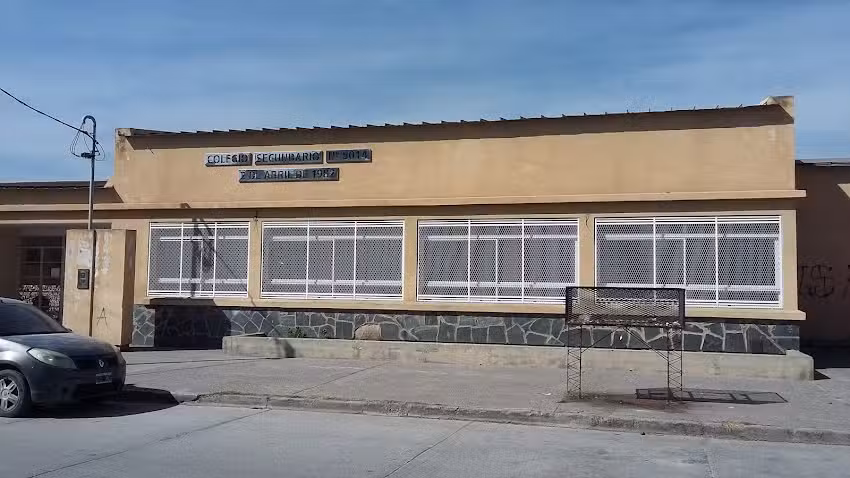 Colegio Secundario 2 de Abril de 1982