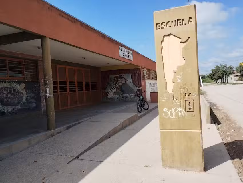 Colegio Secundario de Arte N42