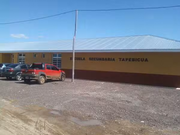 Colegio Secundario Tapebicuá