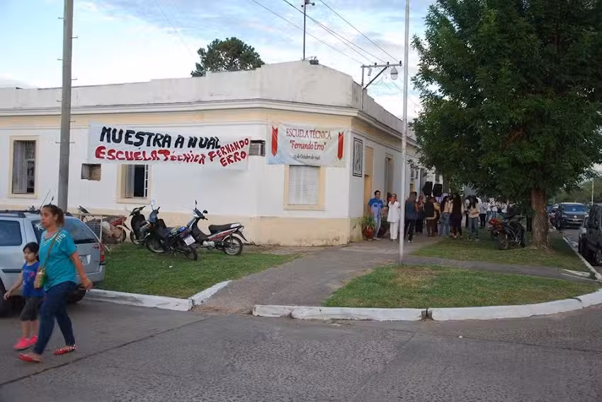 Colegio Secundario y Centro de Formación Profesional Fernando Erro Secundaria