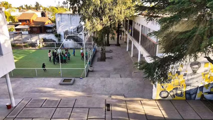 Complejo Educativo Vicente Francisco Saperi