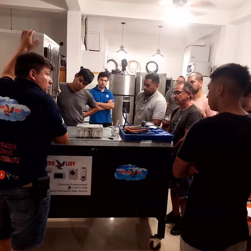 Cursos de capacitación laboral electro lioy