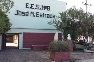 Ees N8 José M Estrada