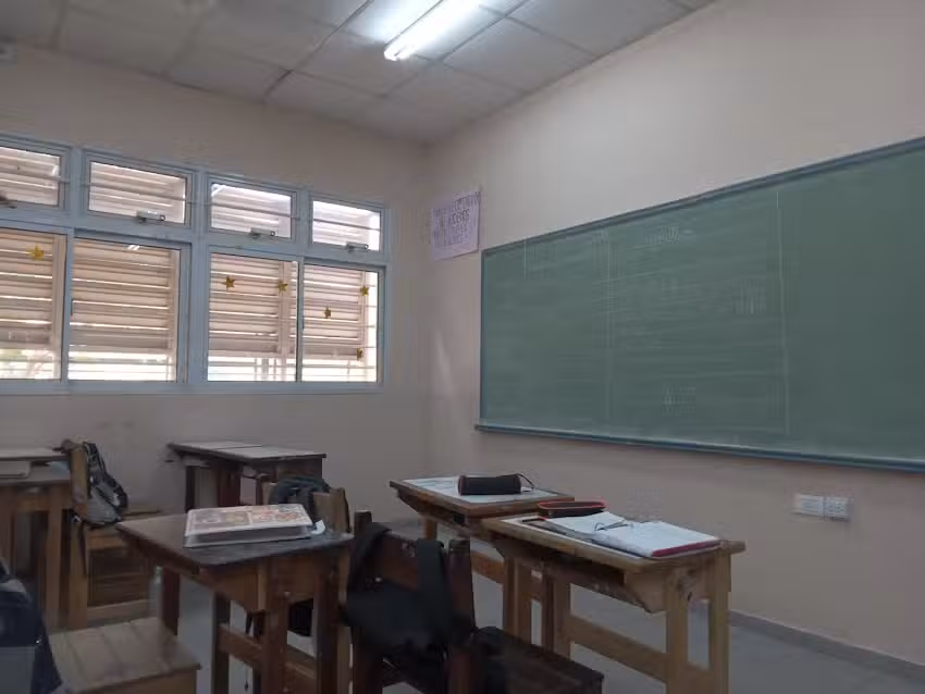 Epes N12 Dr Mariano Moreno