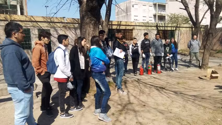 Esc De Educación Secundaria N 384 Dr Albert B Sabin