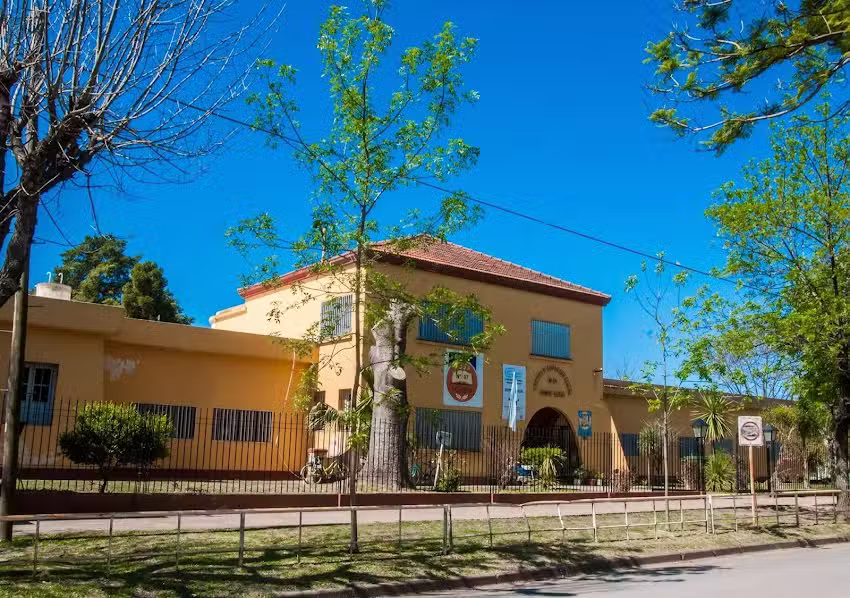 Esc N 54Tomas Guido Crespo Rios