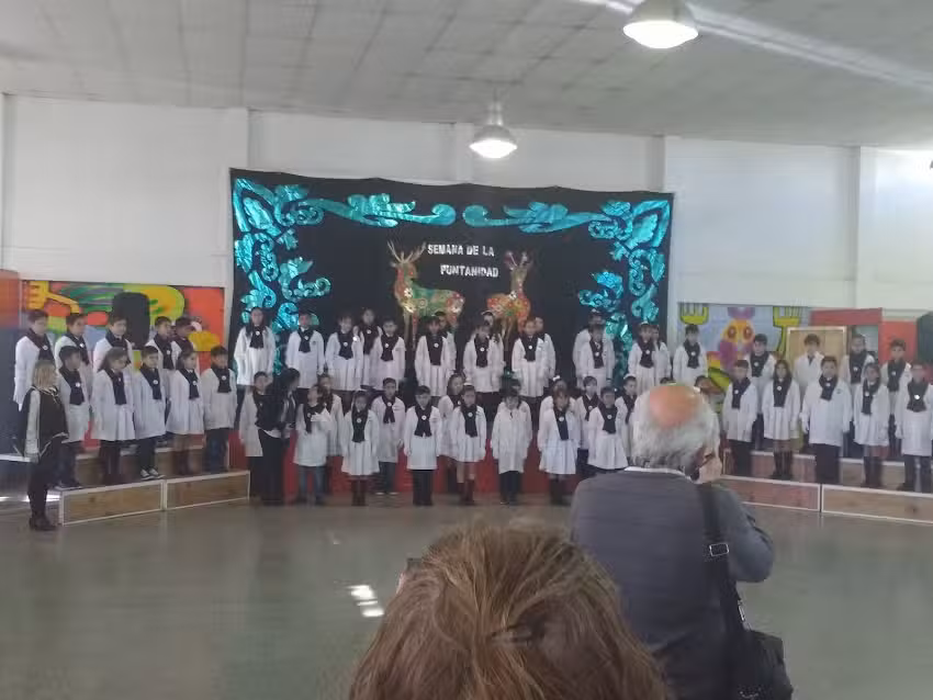 Escuela 2 Bernardino Rivadavia