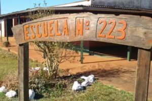 Escuela 223 Colonia El Paraíso Apóstoles
