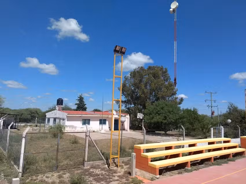 Escuela 352 Maestro Lucero Baldecito