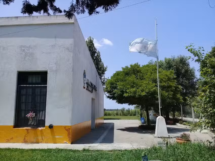 Escuela 5 Parada La Lata