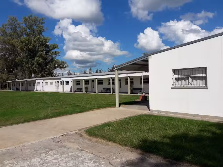 Escuela Agrotécnica 487