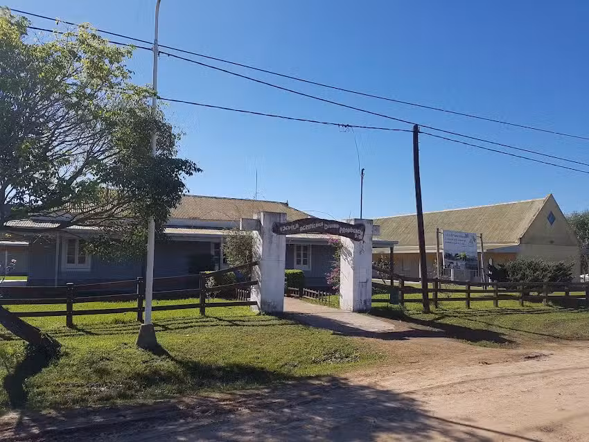 Escuela Agrotécnica Divina Providencia D100