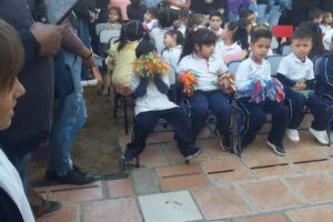 Escuela Angel Vicente Peñaloza