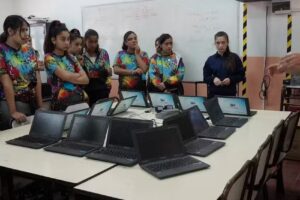 Escuela Arquitecto Carlos Thays 4076