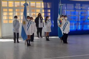 Escuela Carlos NVergara Emer