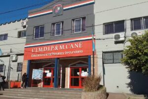 Escuela Cimdip Miguel Cané
