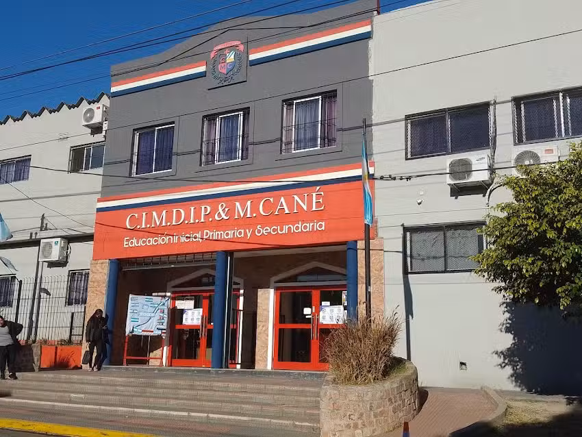 Escuela Cimdip Miguel Cané
