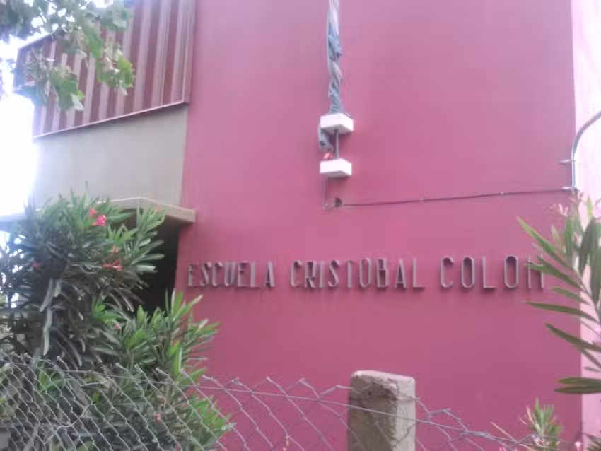 Escuela Cristobal Colón