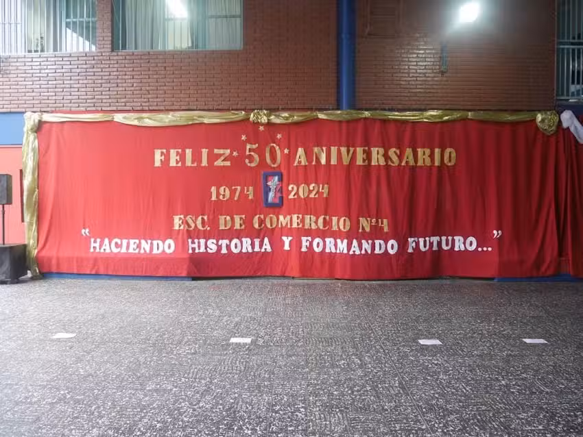 Escuela de Comercio N4 Batalla de Tucumán