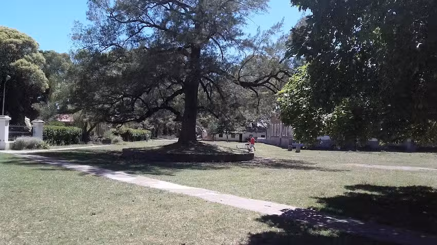 Escuela De Educacion Agraria 1 Tres Arroyos Pcia Bs As