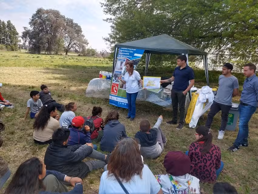 Escuela de Educación Agropecuaria Núm 1 2 de abril de 1982