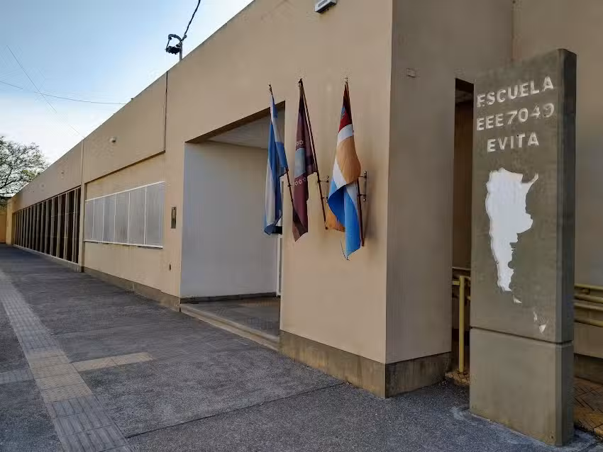 Escuela De Educacion Especial Evita