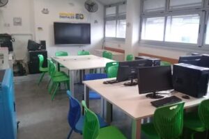 Escuela de Educación Media N 2 De14 Argentinos Juniors