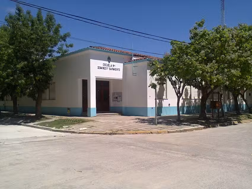 Escuela De Educación Primaria Nº1 Domingo Faustino Sarmiento