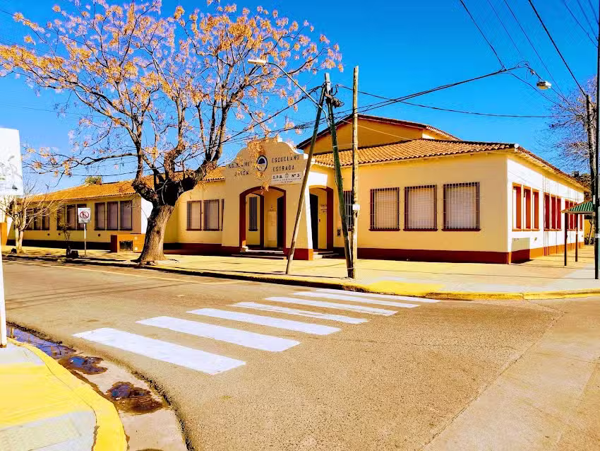 Escuela de Educación Primaria Nº3 José Manuel Estrada Ituzaingó