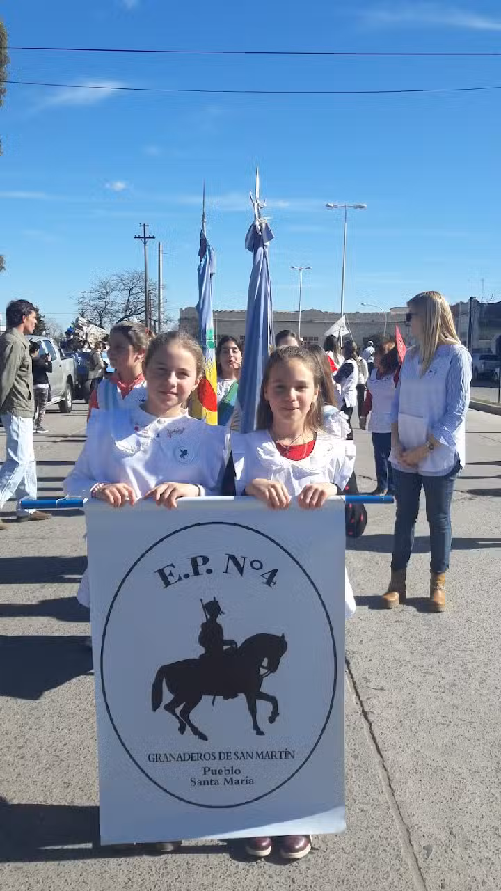 Escuela De Educación Primaria Nº4 Granaderos De San Martín