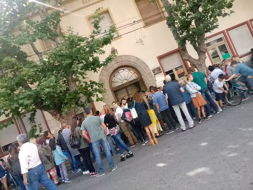 Escuela De Educación Primaria Nº6 Bartolomé Mitre