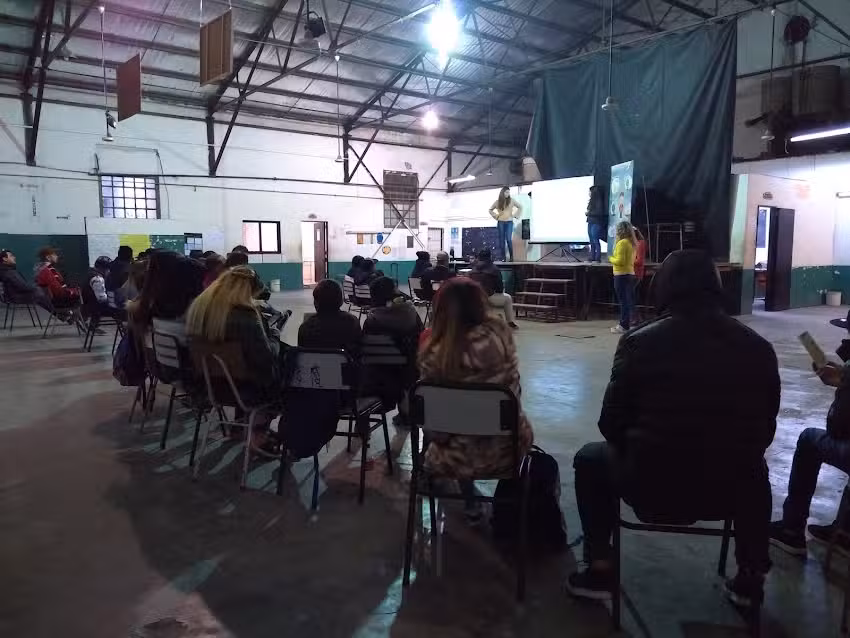 Escuela de Educación Secundaria Ees Nº16 Fortaleza de Los Kilmes
