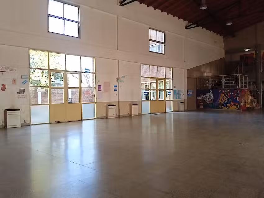 Escuela de Educación Secundaria Ees Nº4 Ernesto Sábato